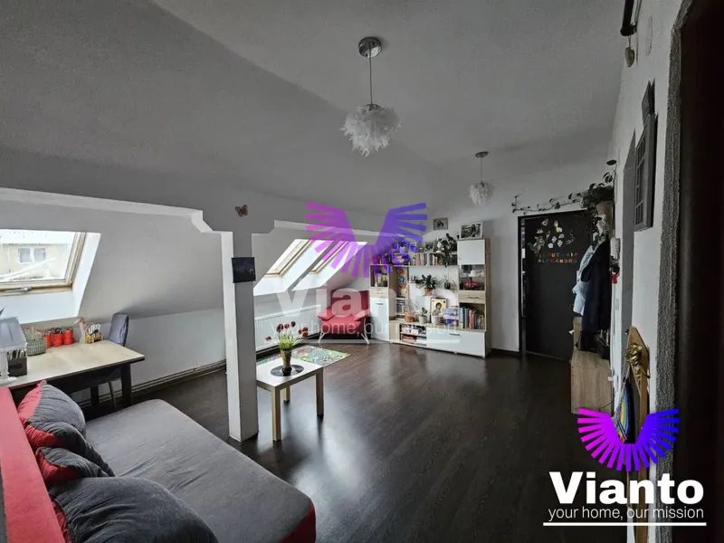 Apartament 2 camere la mansarda | Zona Turnisor | Bloc la curte