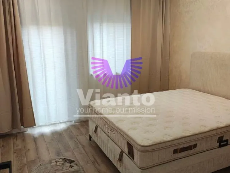 Apartament 3 camere lux // Selimbar Vis-a-vis de mall