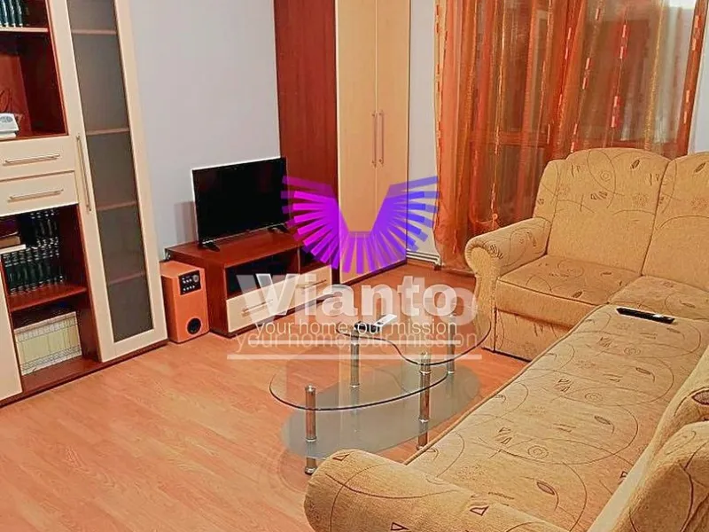 Închiriez apartament 3 camere