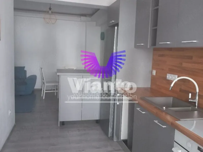 Apartament 3 camere de inchiriat