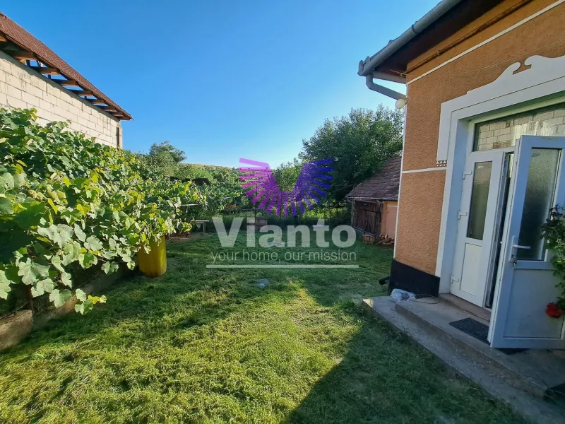 Casa Individuala 120mpu, Teren 800mp in Rusi - Slimnic