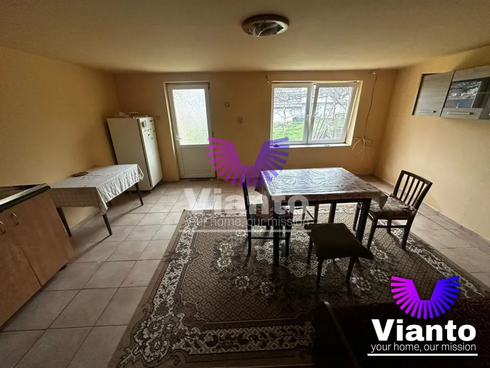 Einfamilienhaus 3 Zimmer 90 m² Nutzfläche und Grundstück 1900 m² | Hamba