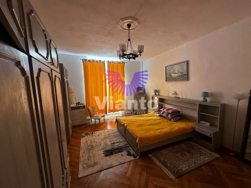 Apartament de vanzare Targul Fanului