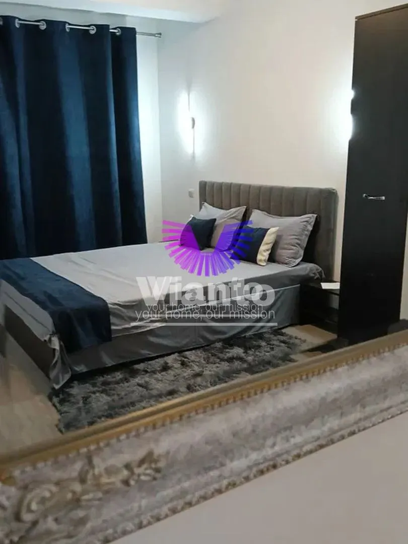 Închiriez clădire/spatiu comercial 4 etaje / Balea
