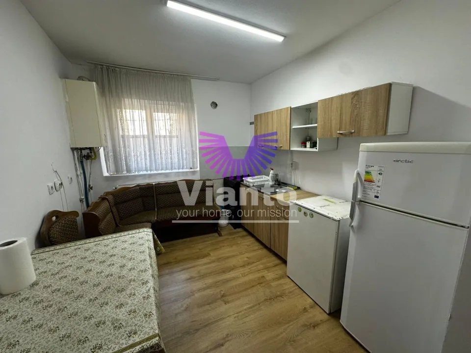 Garsoniera de închiriat aproape de podul Minciunilor