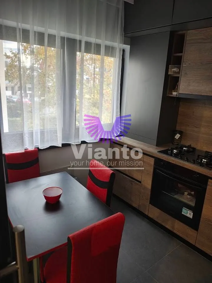 Apartament 3 camere lux // Selimbar Vis-a-vis de mall