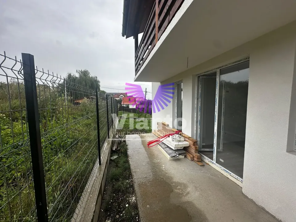 Duplex 5 Zimmer - 150 m², Hof 250 m² - Cisnadie
