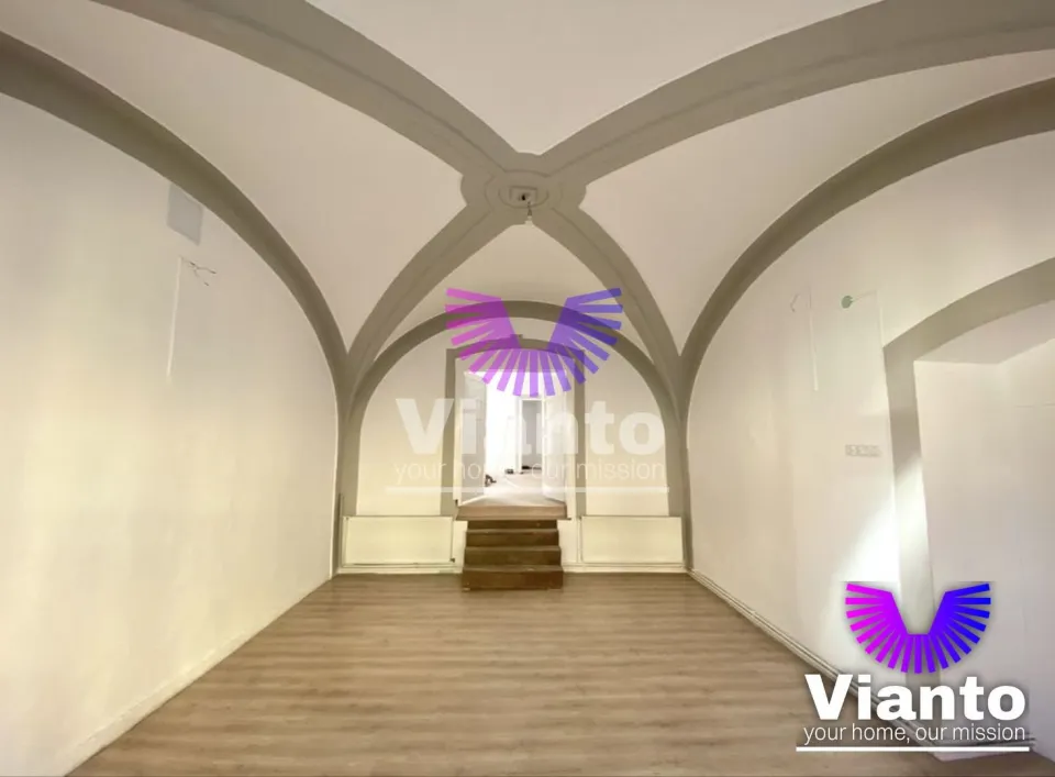 Gewerbefläche 75 m²u. Ultrazentraal