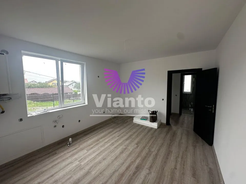Duplex 5 Zimmer - 150 m², Hof 250 m² - Cisnadie