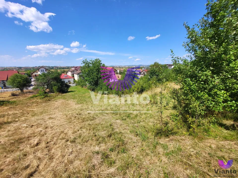 Building Plot 546 sqm | Exceptional views | PUZ in progress