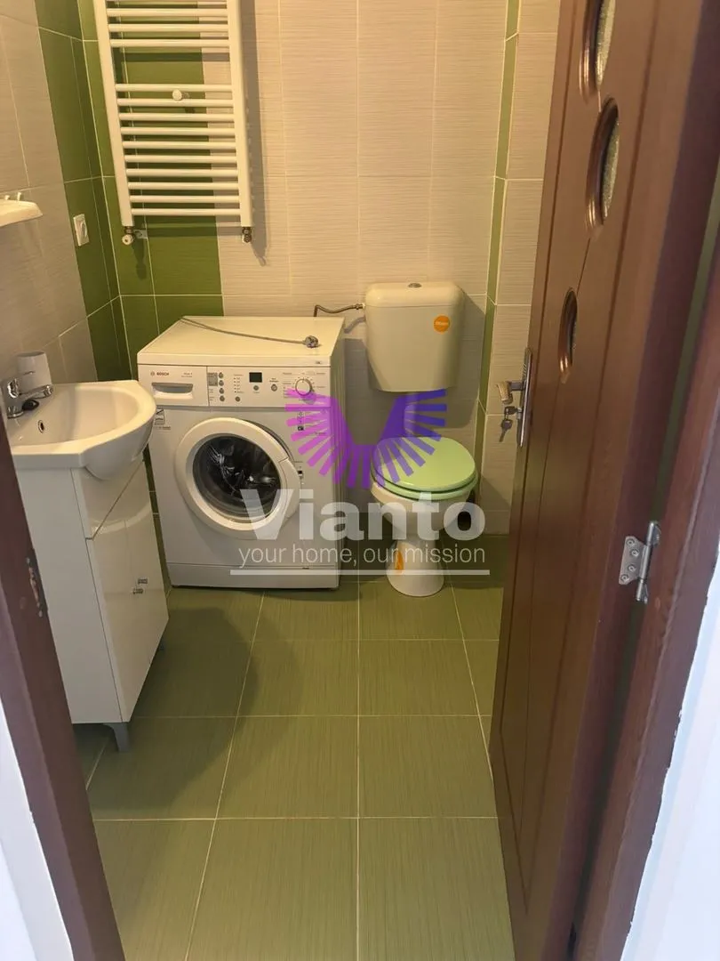 APARTAMENT 3 CAMERE CU CURTE 35MP - TURNISOR