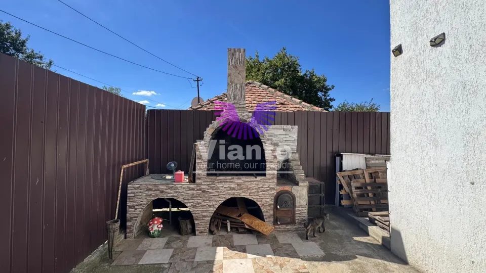 Individual House for Rent 5 Rooms - Courtyard with Barbecue Area - Gușterița