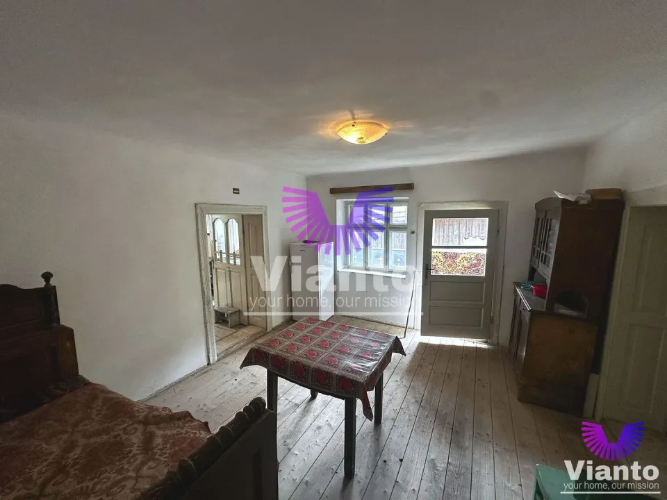 Einfamilienhaus 3 Zimmer mit Grundstück 1100 m² - Fantanele