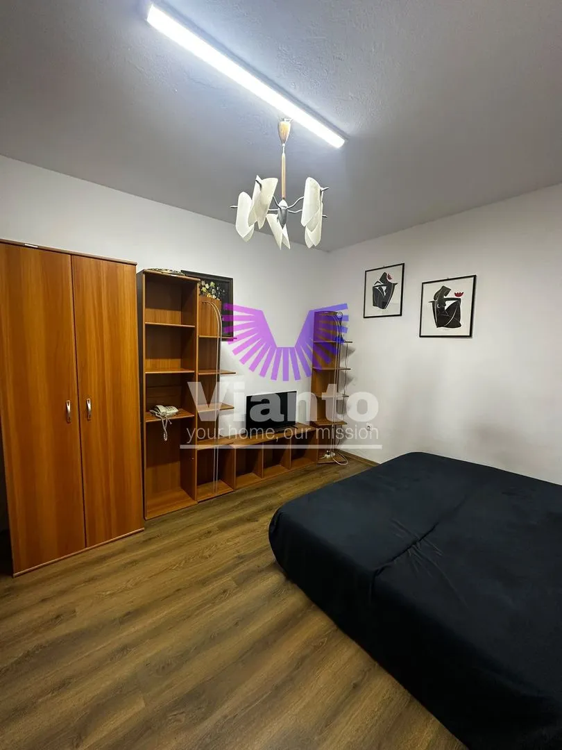 Garsoniera de închiriat aproape de podul Minciunilor