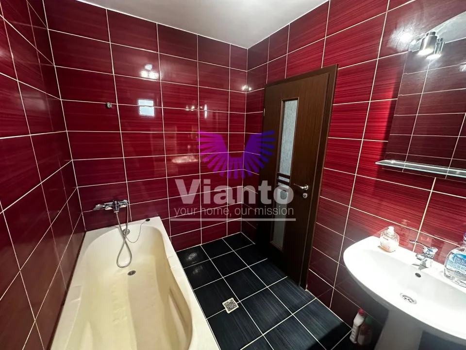 Casa 5 Camere - 125mpu cu Teren de 176mp in Selimbar