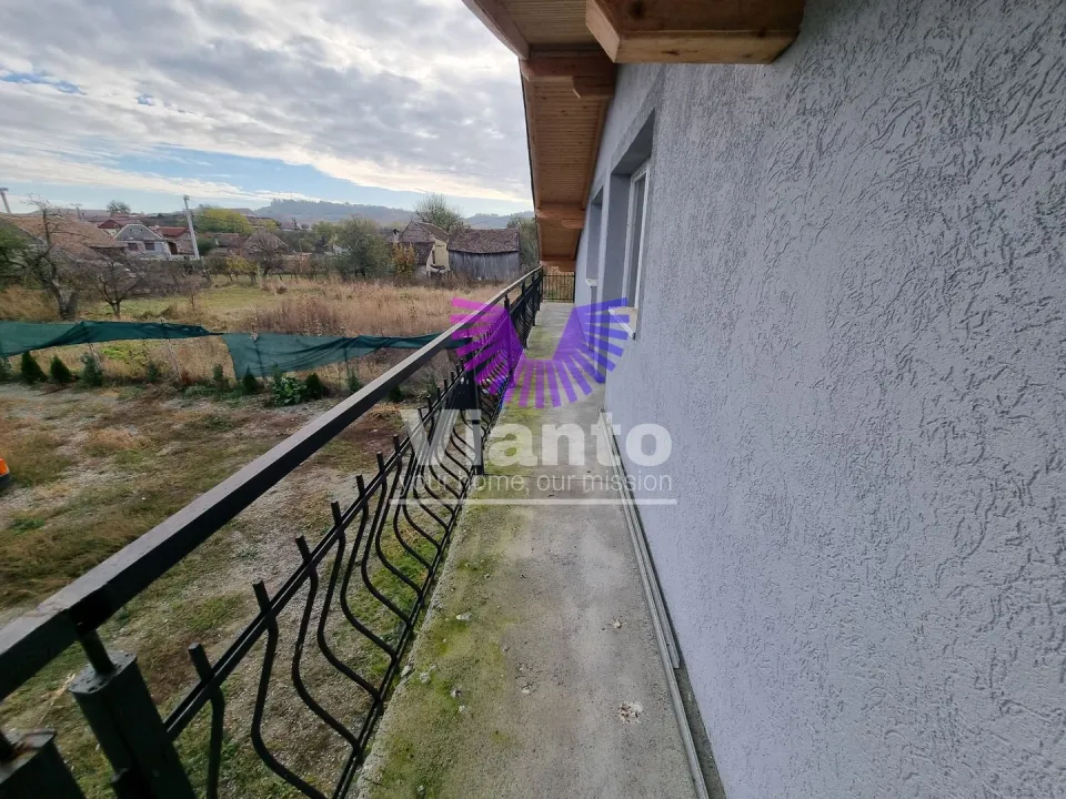 Casa noua de vanzare / Cornatel,Sibiu / 150000 E
