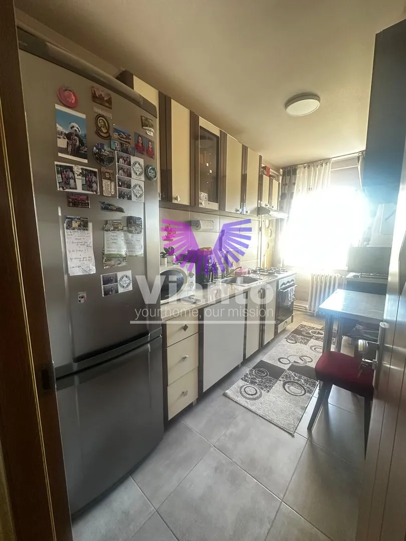 APARTAMENT 2 CAMERE 48MPU, CU BALCON -SEMAFORULUI