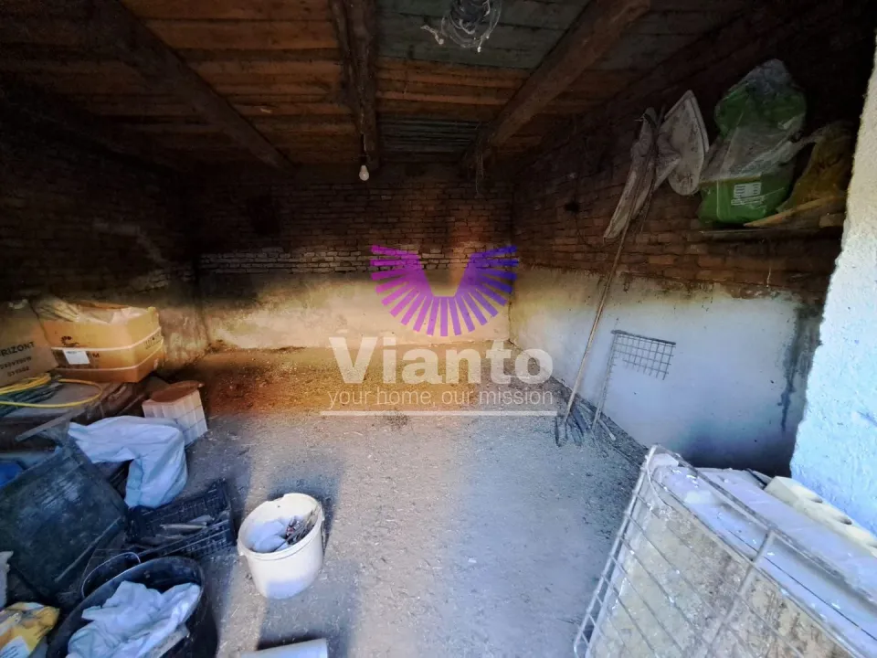 Einfamilienhaus 120 m², Grundstück 800 m² in Rusi - Slimnic