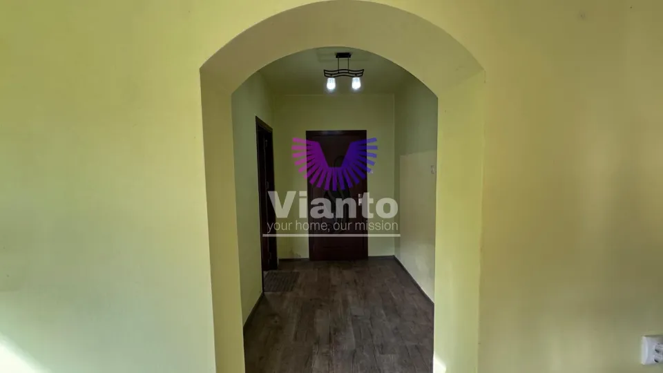 Casa individuala 3 camere 90mpu si teren 1900mpu | Hamba