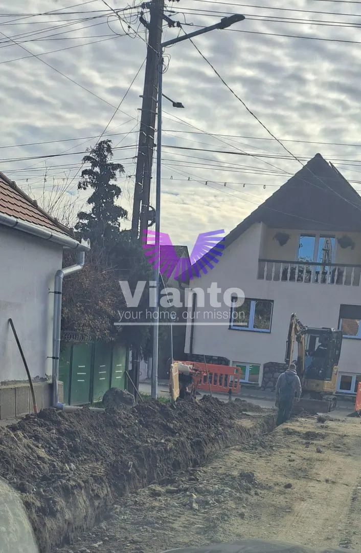 TEREN INTRAVILAN 700MP DESCHIDERE LA 2 DRUMURI- SURA MARE