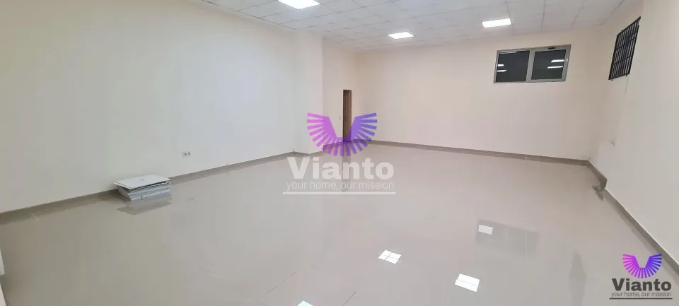 Ground floor commercial space 2 rooms 130 sqm | Neppendorf Turnisor