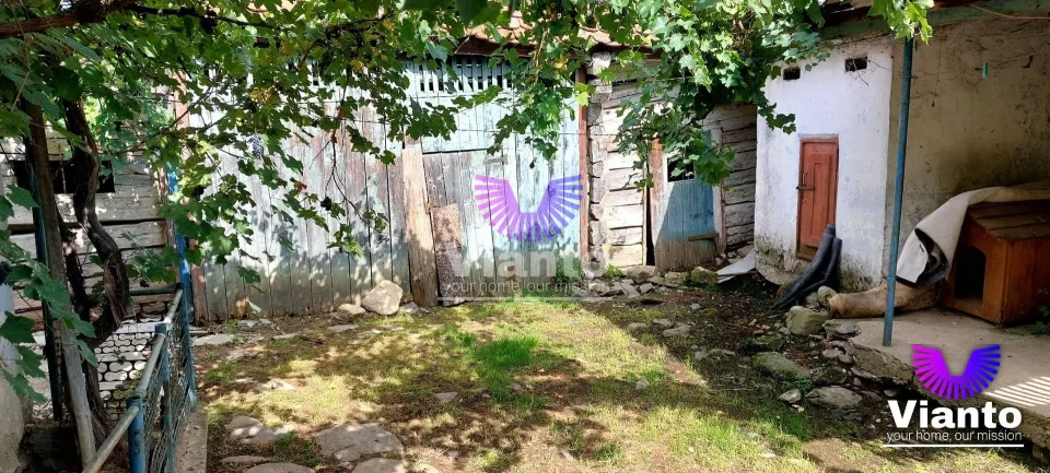 Einfamilienhaus 4 Zimmer - Grundstück 800 m² - Fantanele