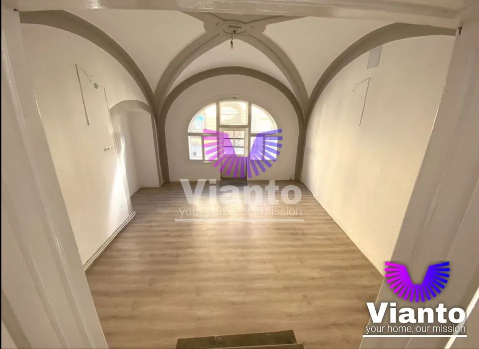 Gewerbefläche 75 m²u. Ultrazentraal