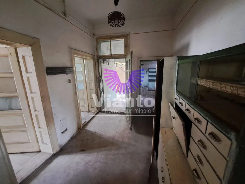 CASA 2 CAMERE SUPRAFATA UTILIA 64MP, CURTE COMUNA - TEREZIAN