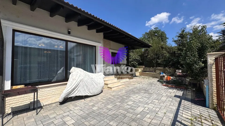 Casa individuala premium cu curte la prima inchiriere