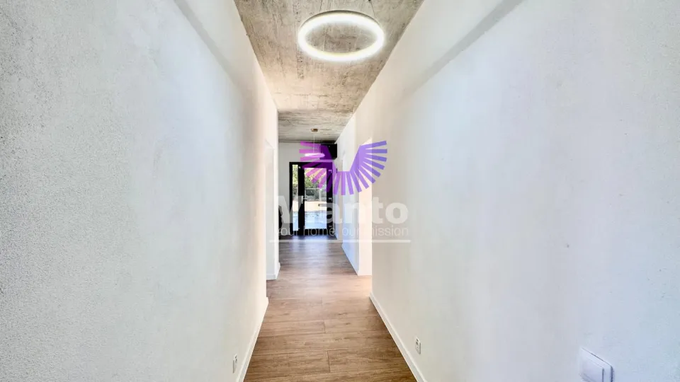 Spațiu de birouri clasa -148 mp utili- 5 birouri, - zona Ștefan cel Mare