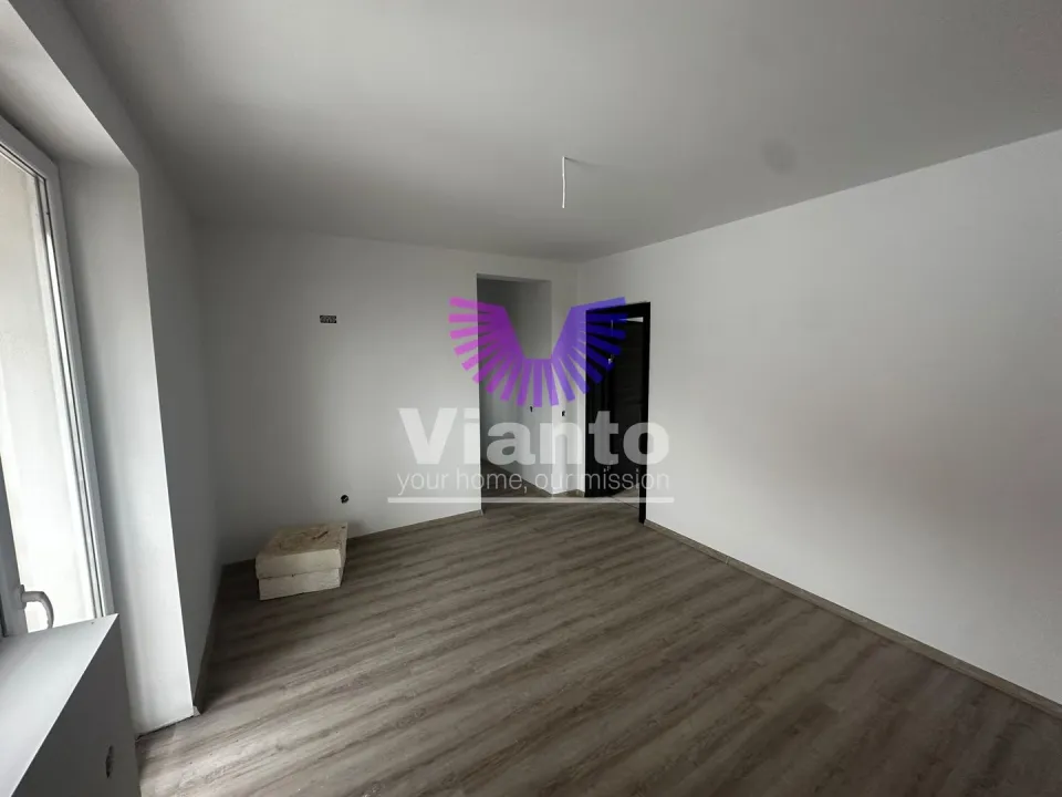 Duplex 5 Zimmer - 150 m², Hof 250 m² - Cisnadie