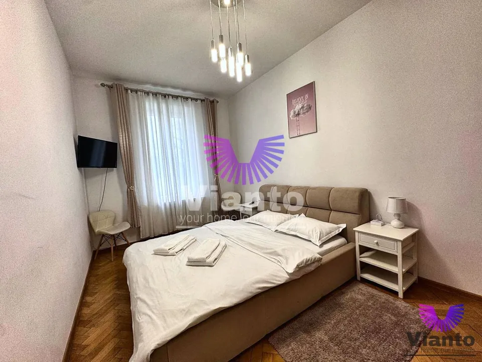 Geschäftsmöglichkeit Büros - Bürofläche Erdgeschoss | Central - Spital 119 m²