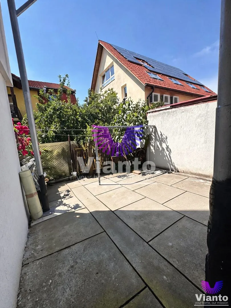 Wohnung im Einfamilienhaus 93 m² mit Hof - Bereich Parcul Sub Arini - Strand