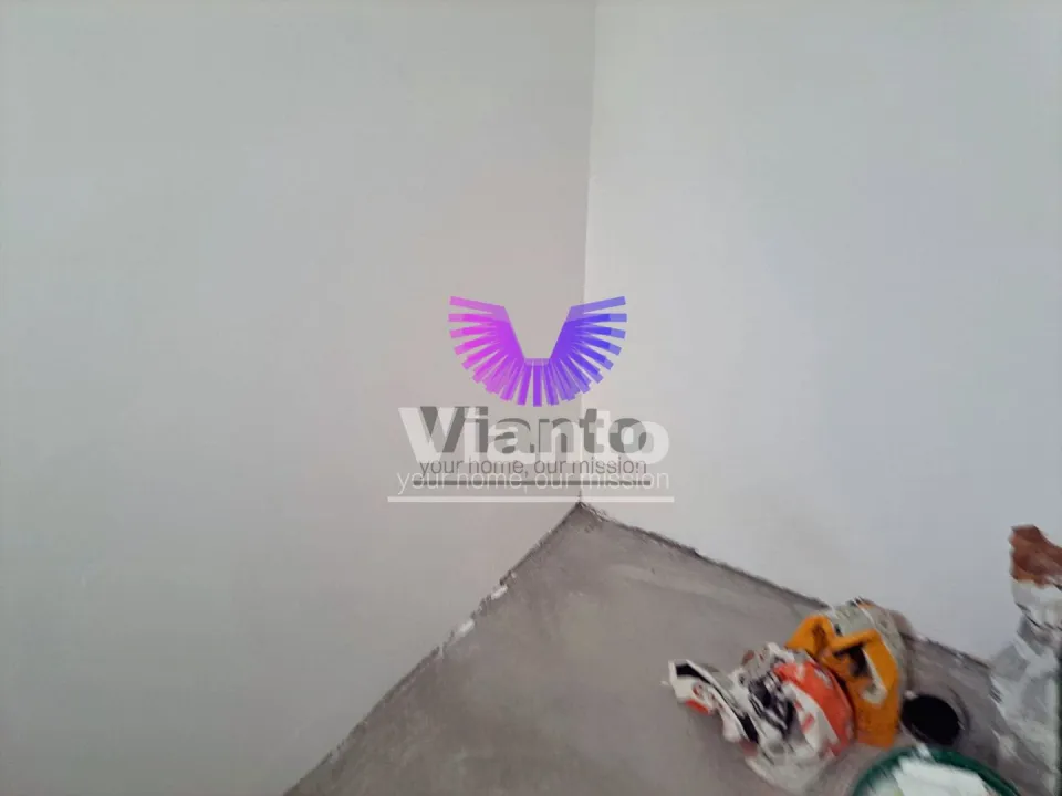Casa 2 Camere-37mp, si Curte 25mp in Piata Cluj