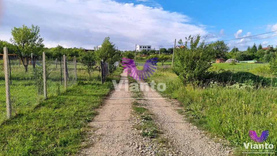 Bauland 1000 m² - Bereich Daia