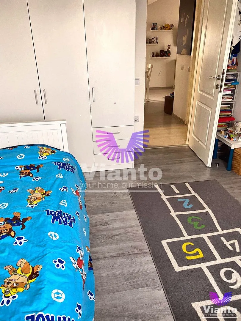 3-Zimmer-Wohnung und eigener Hof | Privater Parkplatz | Șelimbăr