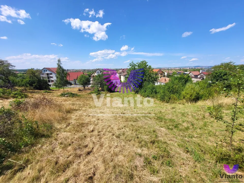 Building Plot 546 sqm | Exceptional views | PUZ in progress