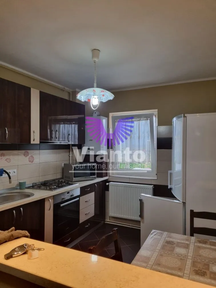 APARTAMENT DE INCHIRIAT 2 CAMERE/ PIATA RAHOVEI/ 380 E