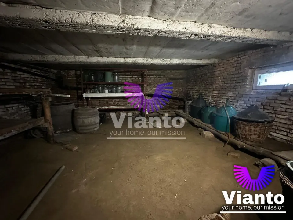 Einfamilienhaus 3 Zimmer 90 m² Nutzfläche und Grundstück 1900 m² | Hamba