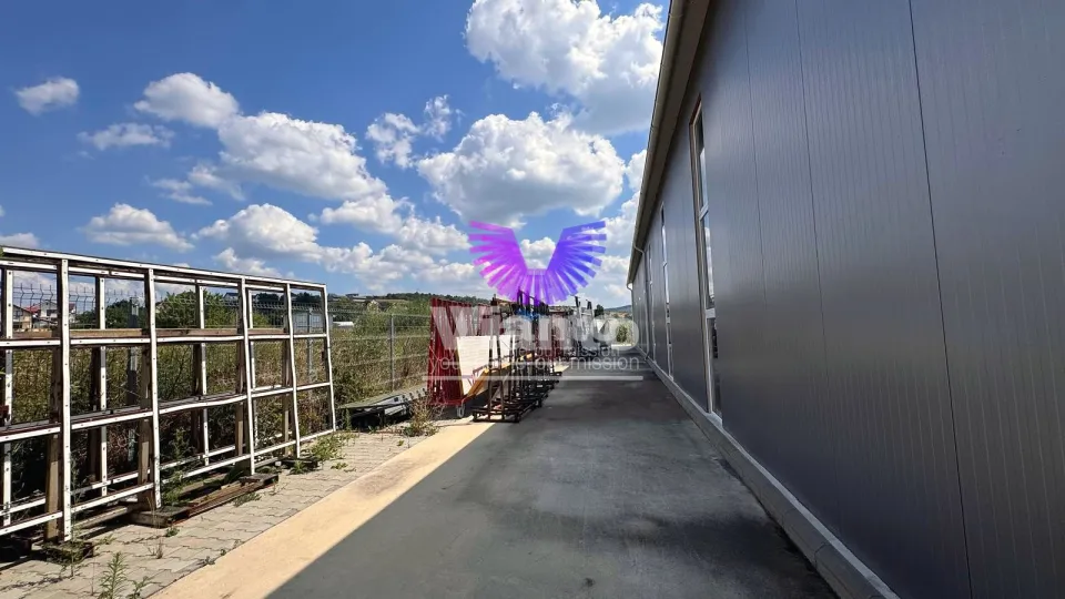 Industriehalle 600 m² und freier Hof 700 m², - Parcul Industrial Sura Mare