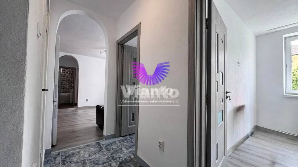 Apartament 3 camere mobilat prima inchiriere Hipodrom I-Luptei