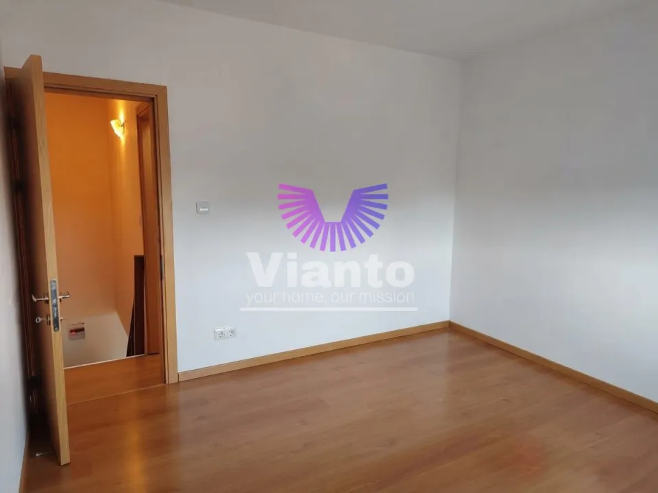 APARTAMENT 3 CAMEREPE 2 NIVELURI 52MP- ZONA 3 STEJARI
