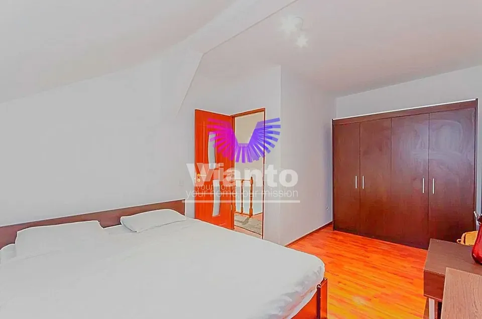 Apartament 3 camere 88mp
