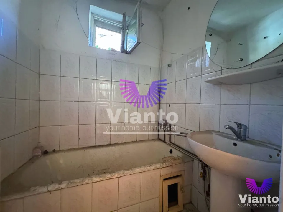 0 % Provision Einfamilienhaus mit Hof und Garten 260 m² - Terezian/Țiglari