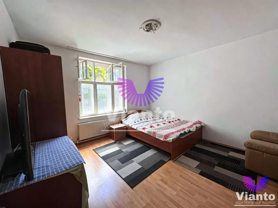 Wohnung im Einfamilienhaus 93 m² mit Hof - Bereich Parcul Sub Arini - Strand