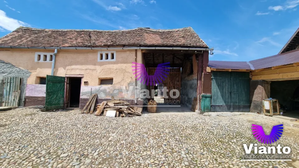 Einfamilienhaus 4 Zimmer mit Grundstück 2984 m² Sat Nou-Roșia