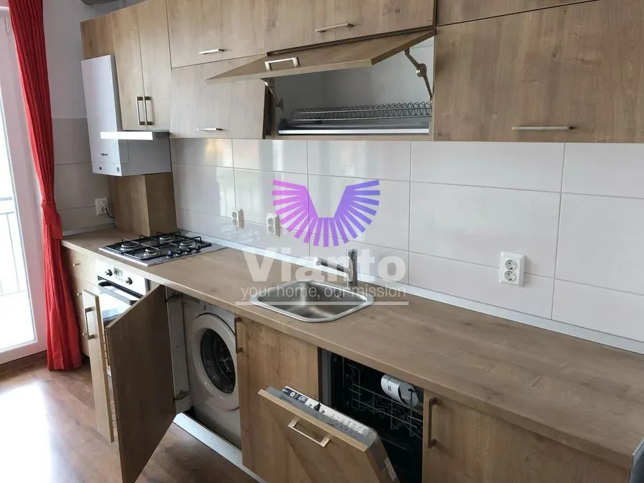 Apartament 2 camere de inchiriat+loc parcare zona Mall Gara