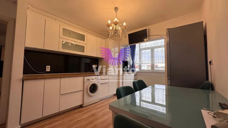 Apartament 2 camere mobilat si utilat premium Semaforului- zona Vasile Aaron