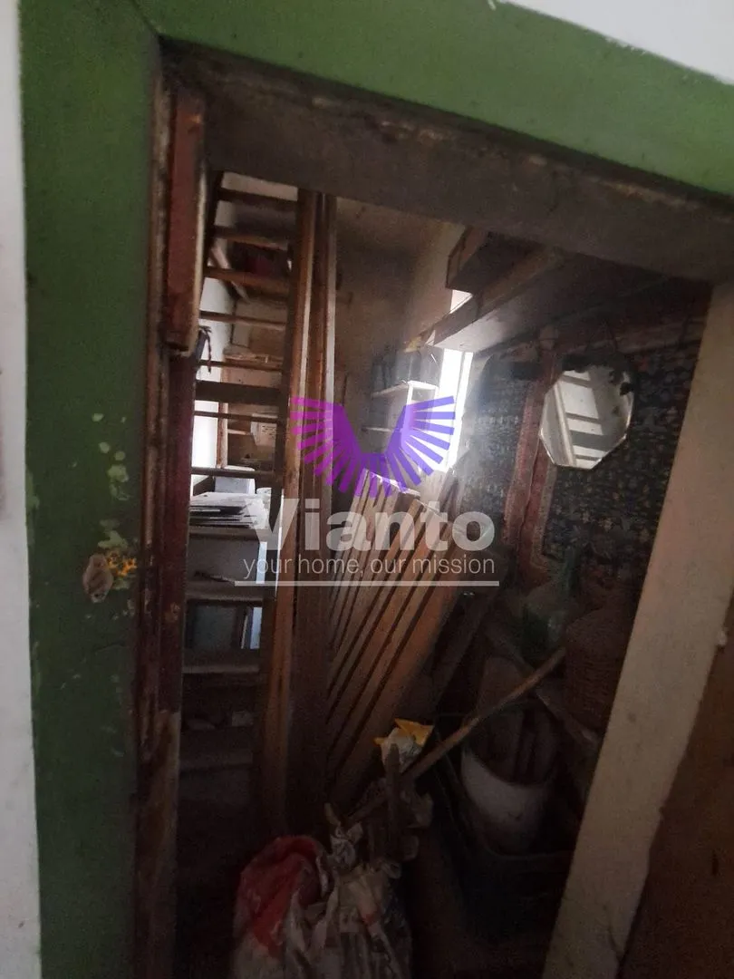 CASA 2 CAMERE SUPRAFATA UTILIA 64MP, CURTE COMUNA - TEREZIAN