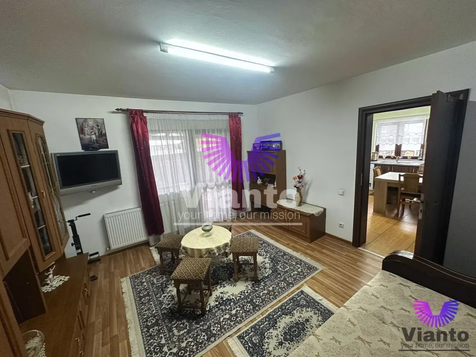 House 6 rooms 168 sqm usable and land 305 sqm | Șelimbăr